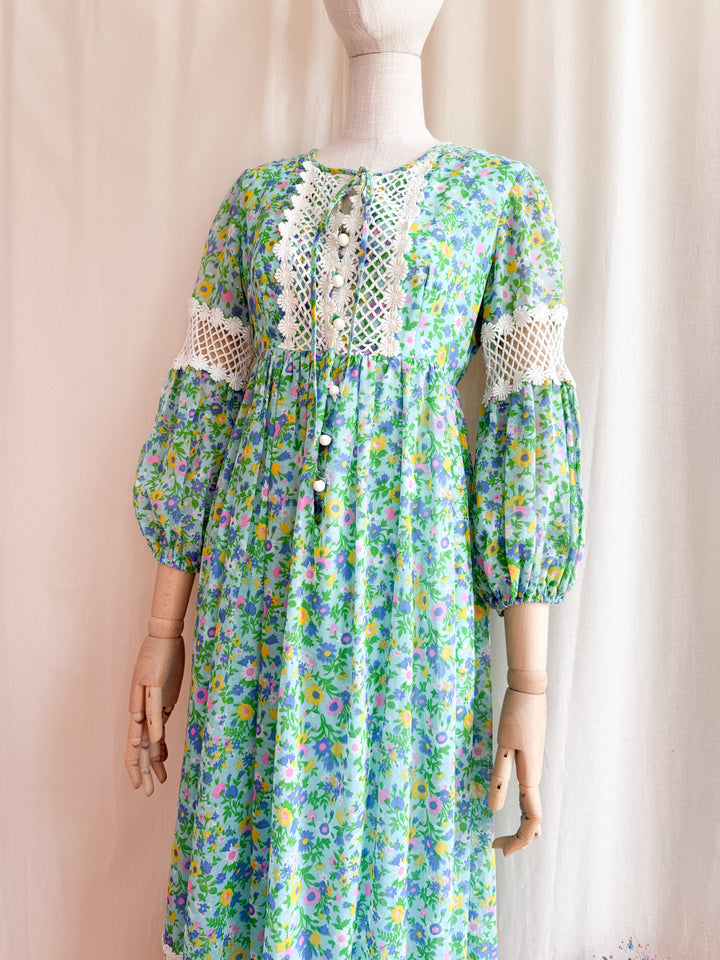 Gorgeous 70s Vibrant Watercolour Floral Bohemian Cotton Maxi Dress