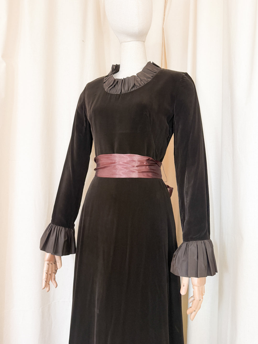 Breathtaking Rare 1970s Peter Barron Brown Velvet Maxi Dress