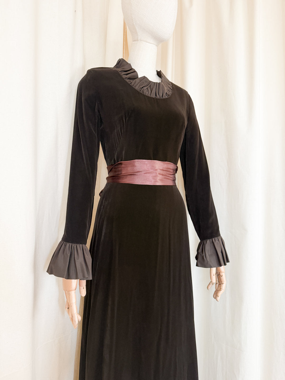 Breathtaking Rare 1970s Peter Barron Brown Velvet Maxi Dress