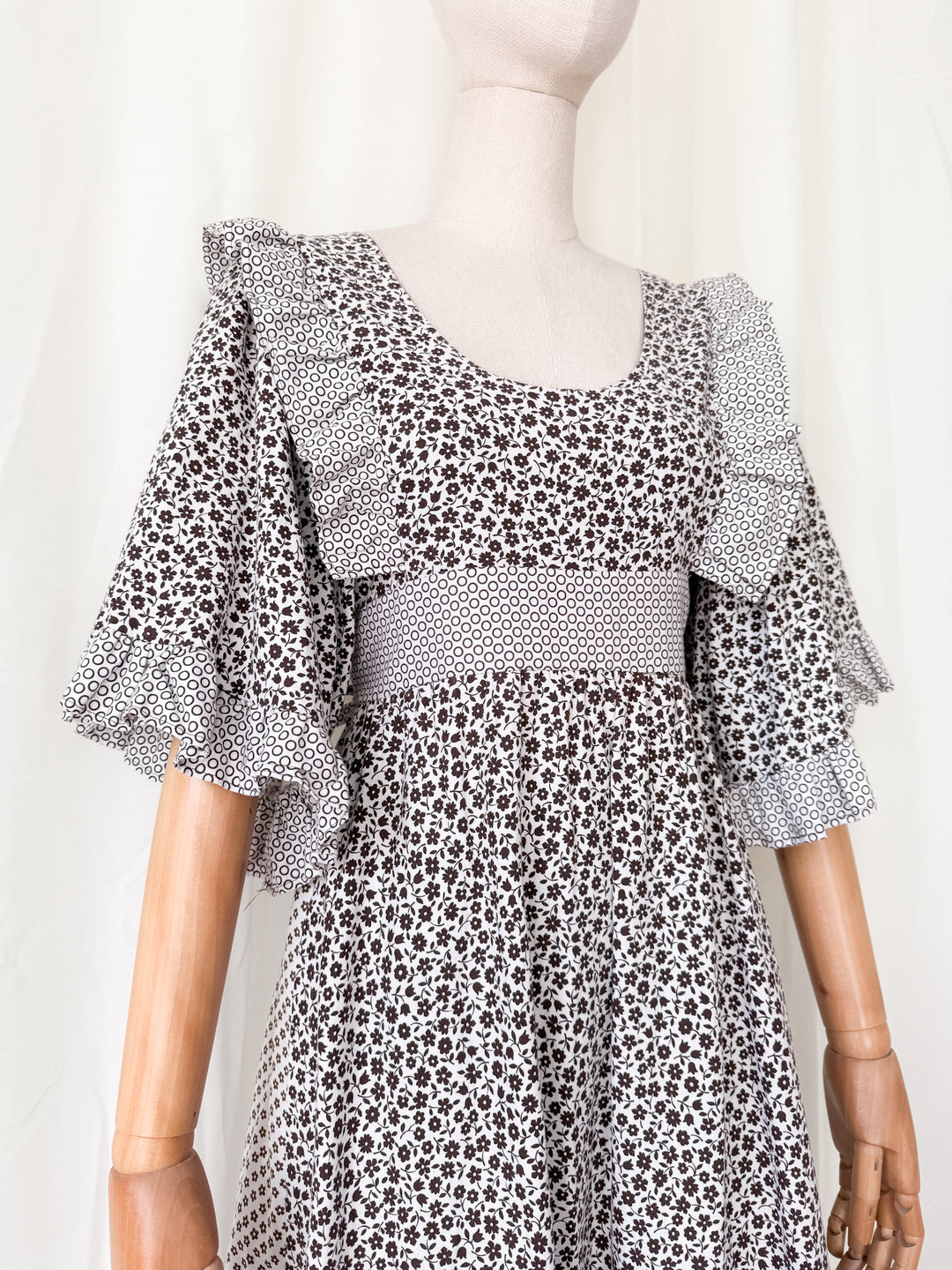 Stunning Rare 1970s Gina Fratini for Fiona Dresses Cotton Maxi Dress