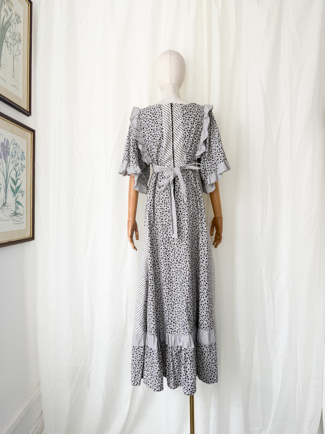 Stunning Rare 1970s Gina Fratini for Fiona Dresses Cotton Maxi Dress