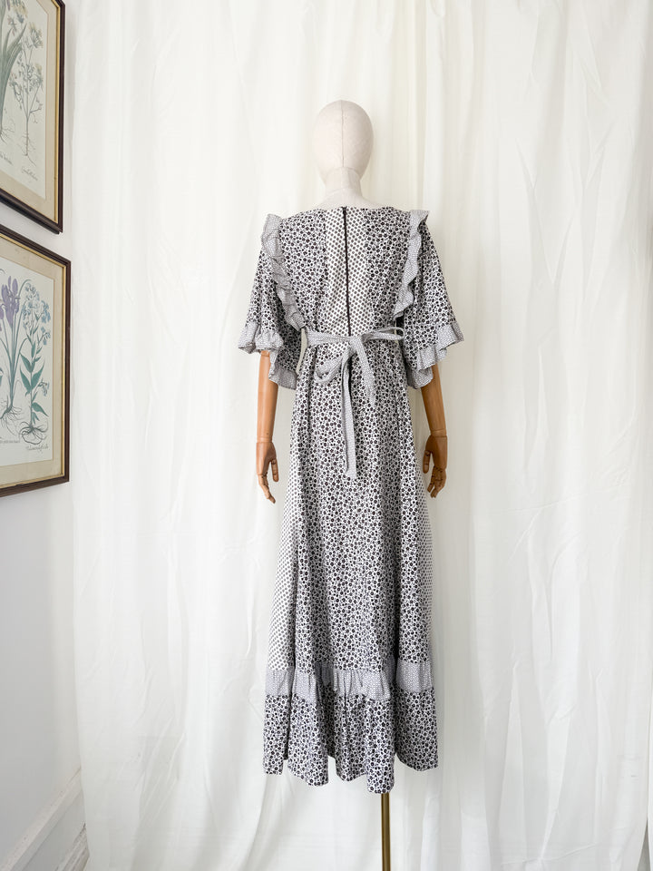 Stunning Rare 1970s Gina Fratini for Fiona Dresses Cotton Maxi Dress