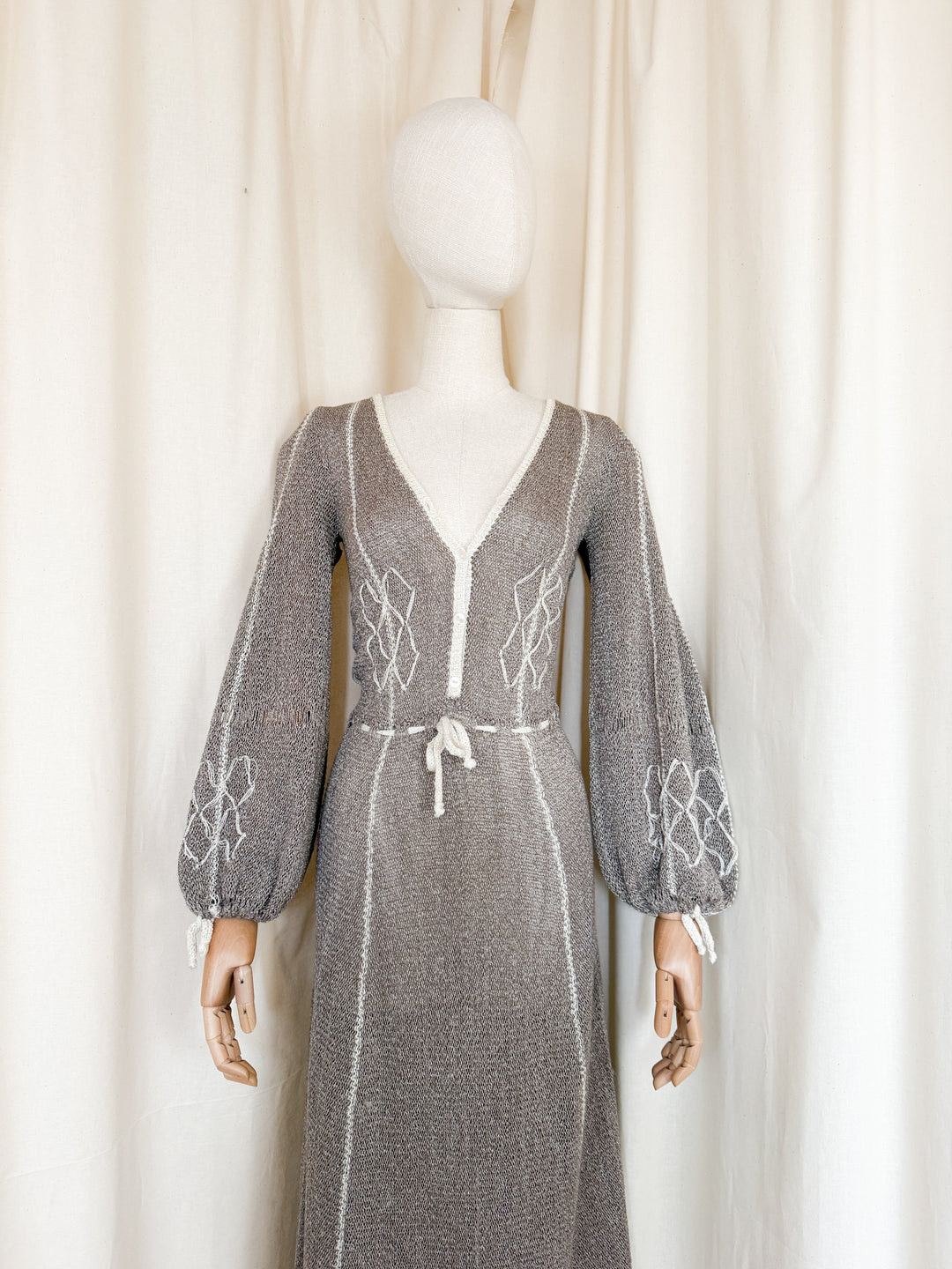 Divine Holy Grail Rare 1970s Mary Farrin Knit Maxi Dress