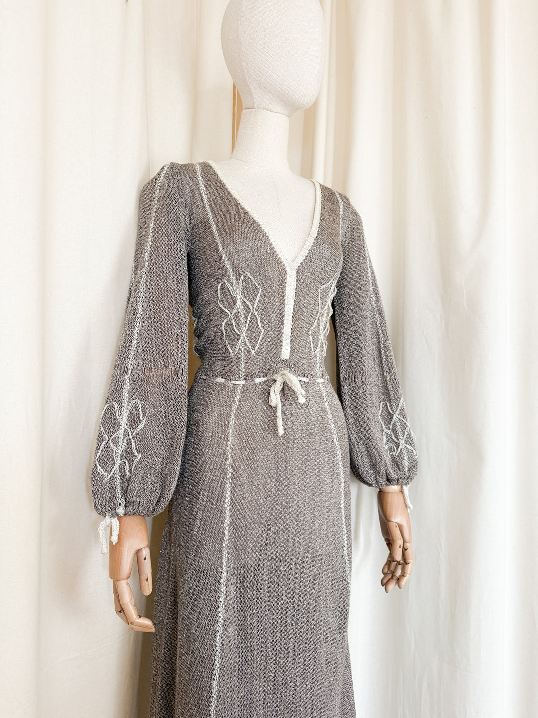 Divine Holy Grail Rare 1970s Mary Farrin Knit Maxi Dress
