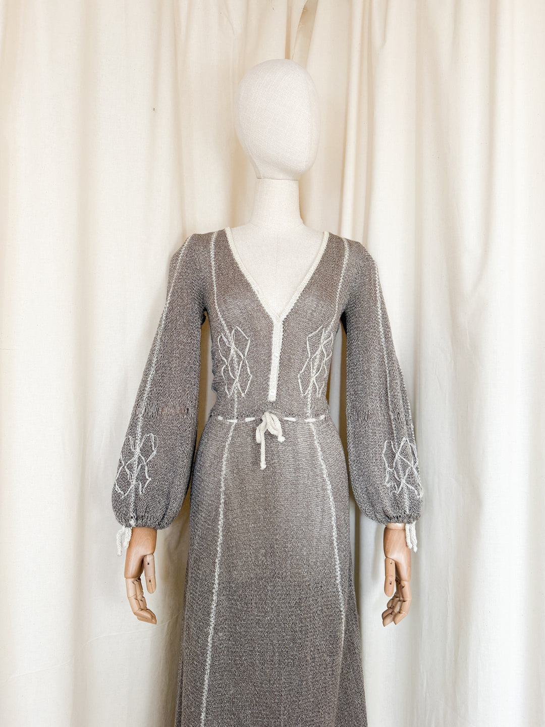 Divine Holy Grail Rare 1970s Mary Farrin Knit Maxi Dress