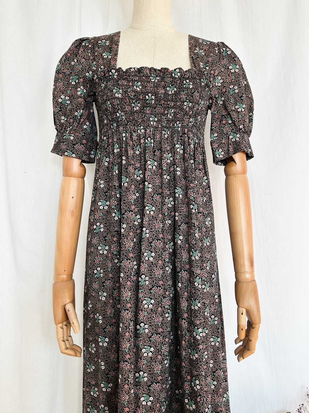 Mia ~ Divine Shirred Bodice Puff Sleeve 70s Cotton Prairie Dress