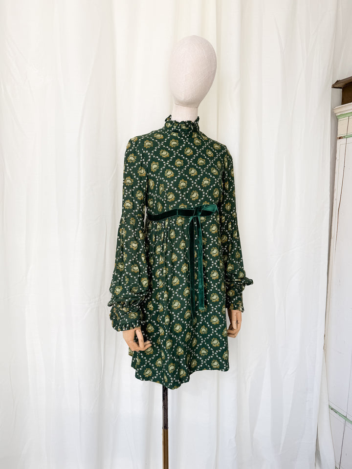Divine 1970s Wool Crepe Green Mini Dress