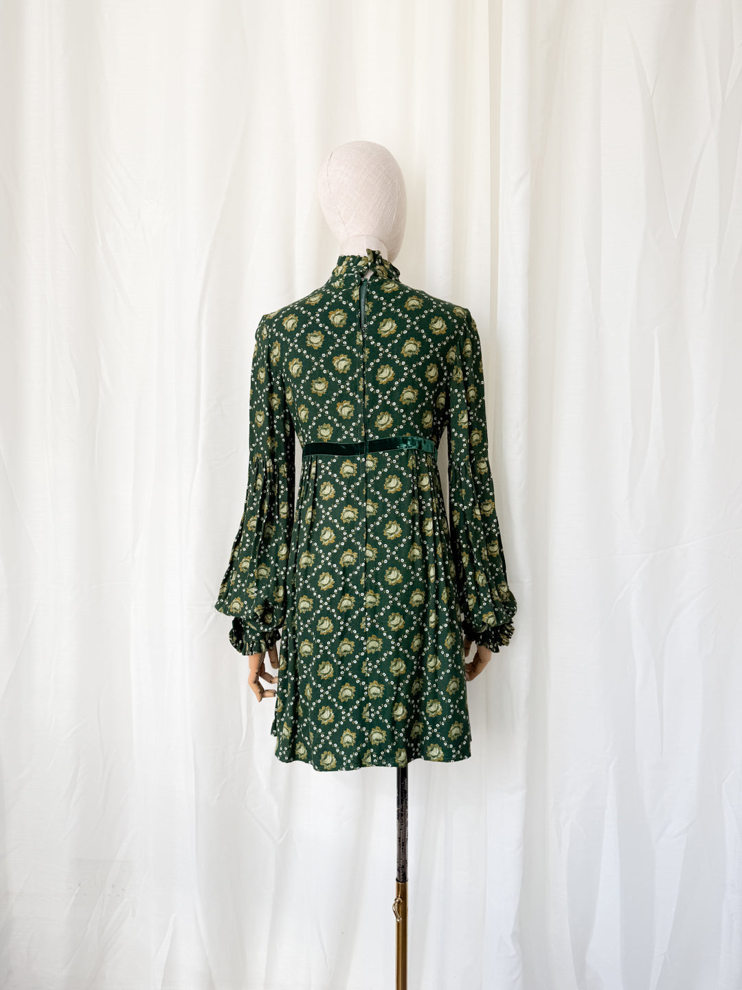 Divine 1970s Wool Crepe Green Mini Dress