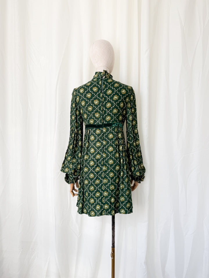 Divine 1970s Wool Crepe Green Mini Dress