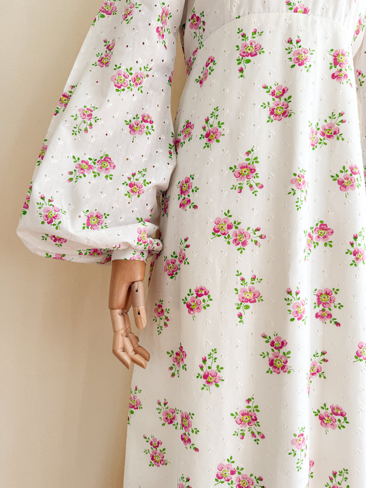 Stunning Broderie Anglaise Floral 70s Cotton Dream Dress