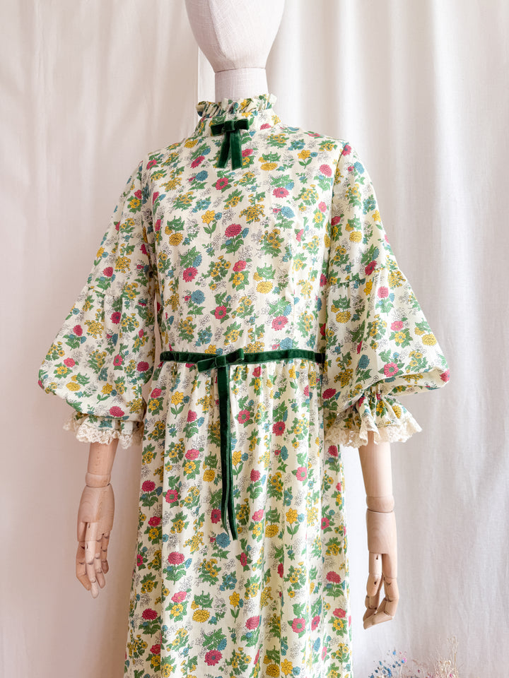 Divine 70s Cotton Floral Lace Trimmed Maxi Dress