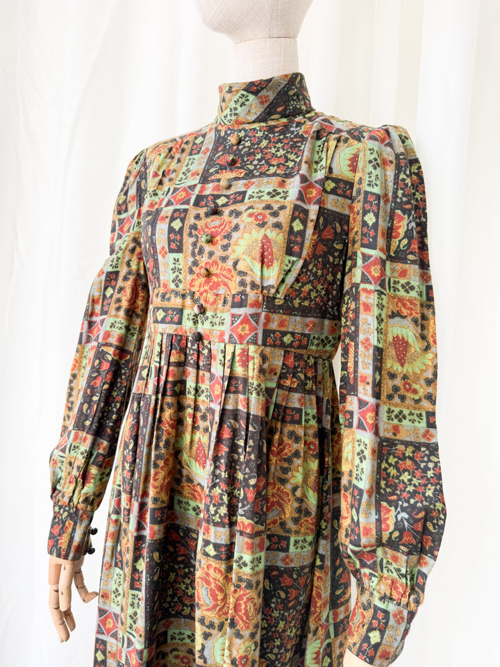 Insane 1970s Wool Cotton Blend Wallis Autumnal Midi Dress