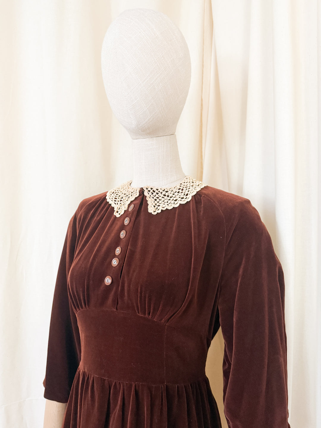 Incredible Precious Rare 1930s Velvet Mini Dress