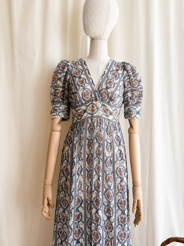 Gorgeous Rare 70s Light Cotton Maxi Dress by Dollyrockers