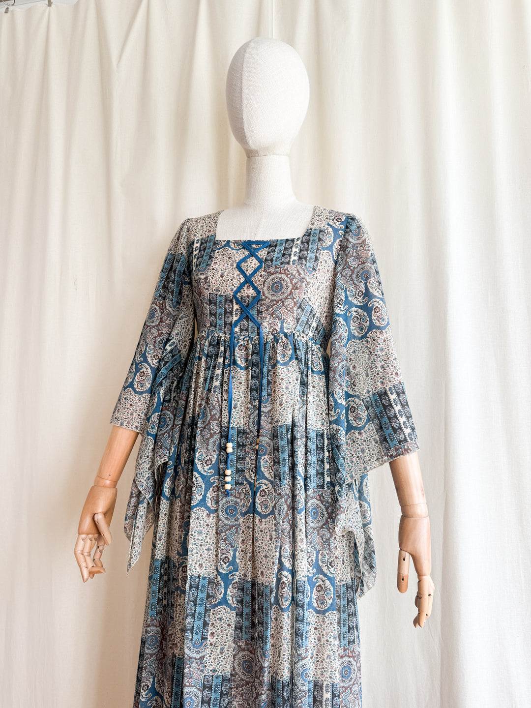 Insanely Beautiful Rare 70s Bohemian Cotton Maxi Dress by Cresta