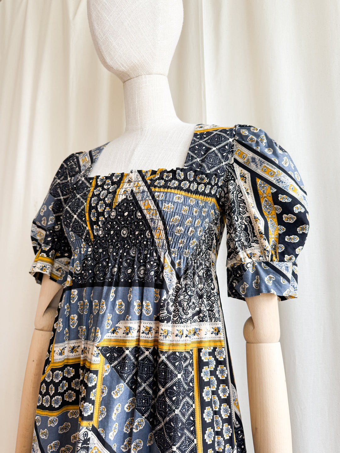 Beautiful 70s Shirred Bust Puff Sleeve Cotton Maxi Dress