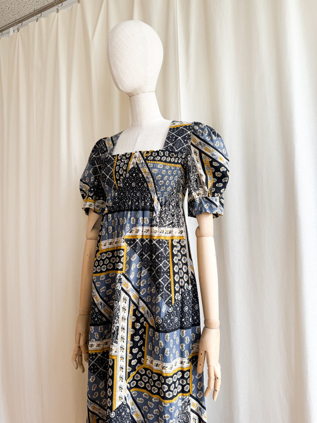 Beautiful 70s Shirred Bust Puff Sleeve Cotton Maxi Dress