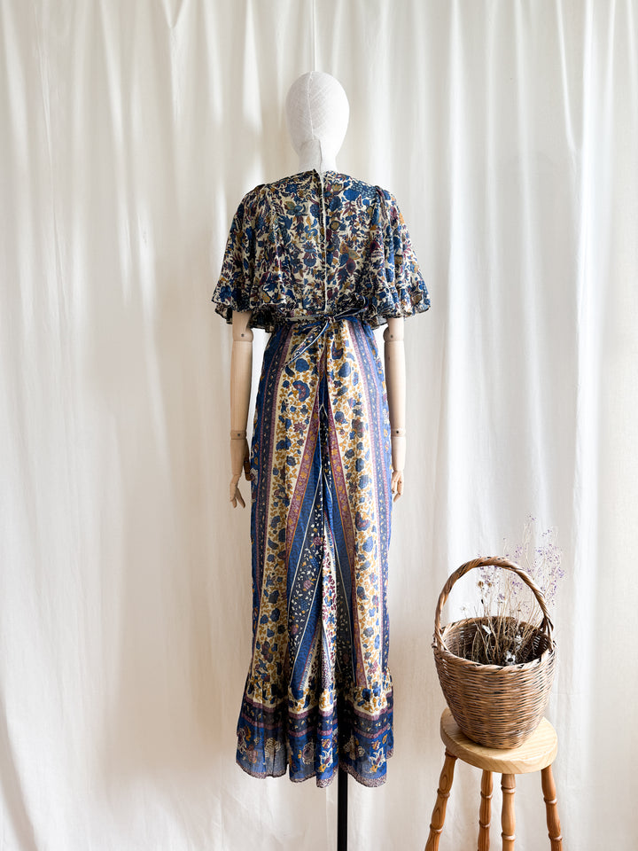 Stunning 70s Flutter Sleeve Animal Print Cotton maxi Dress