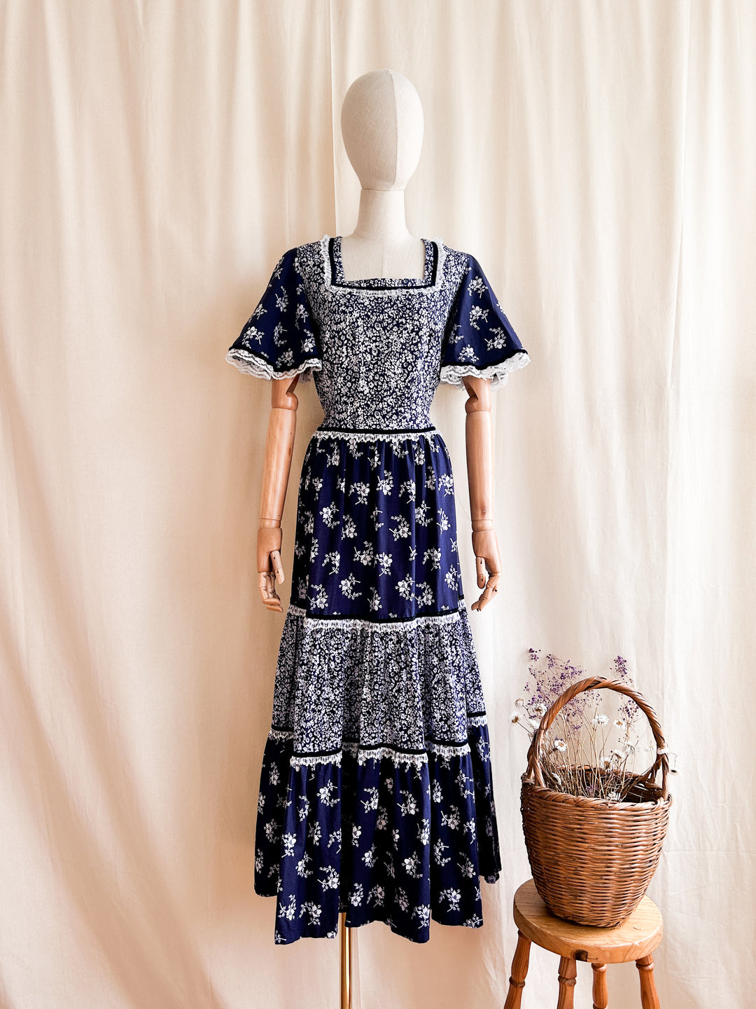 Stunning navy cotton floral prairie dress