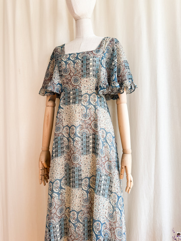 Insanely Beautiful Delicate Cotton 70s Bohemian Maxi Dress
