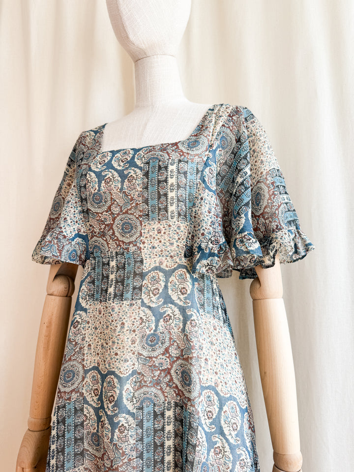 Insanely Beautiful Delicate Cotton 70s Bohemian Maxi Dress