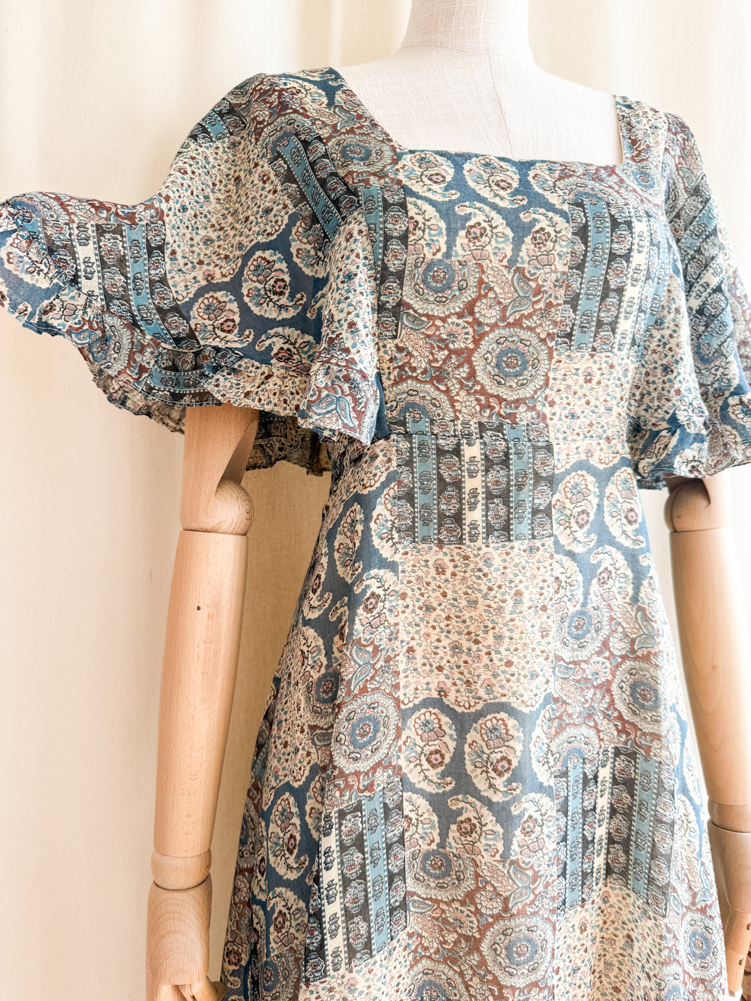 Insanely Beautiful Delicate Cotton 70s Bohemian Maxi Dress