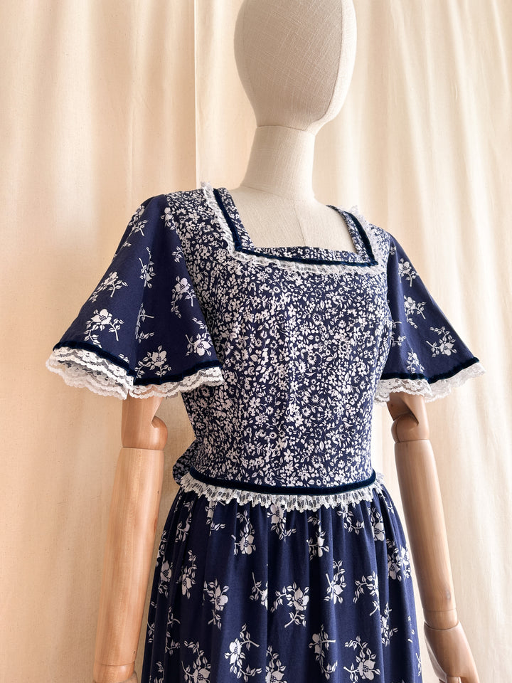 Stunning navy cotton floral prairie dress