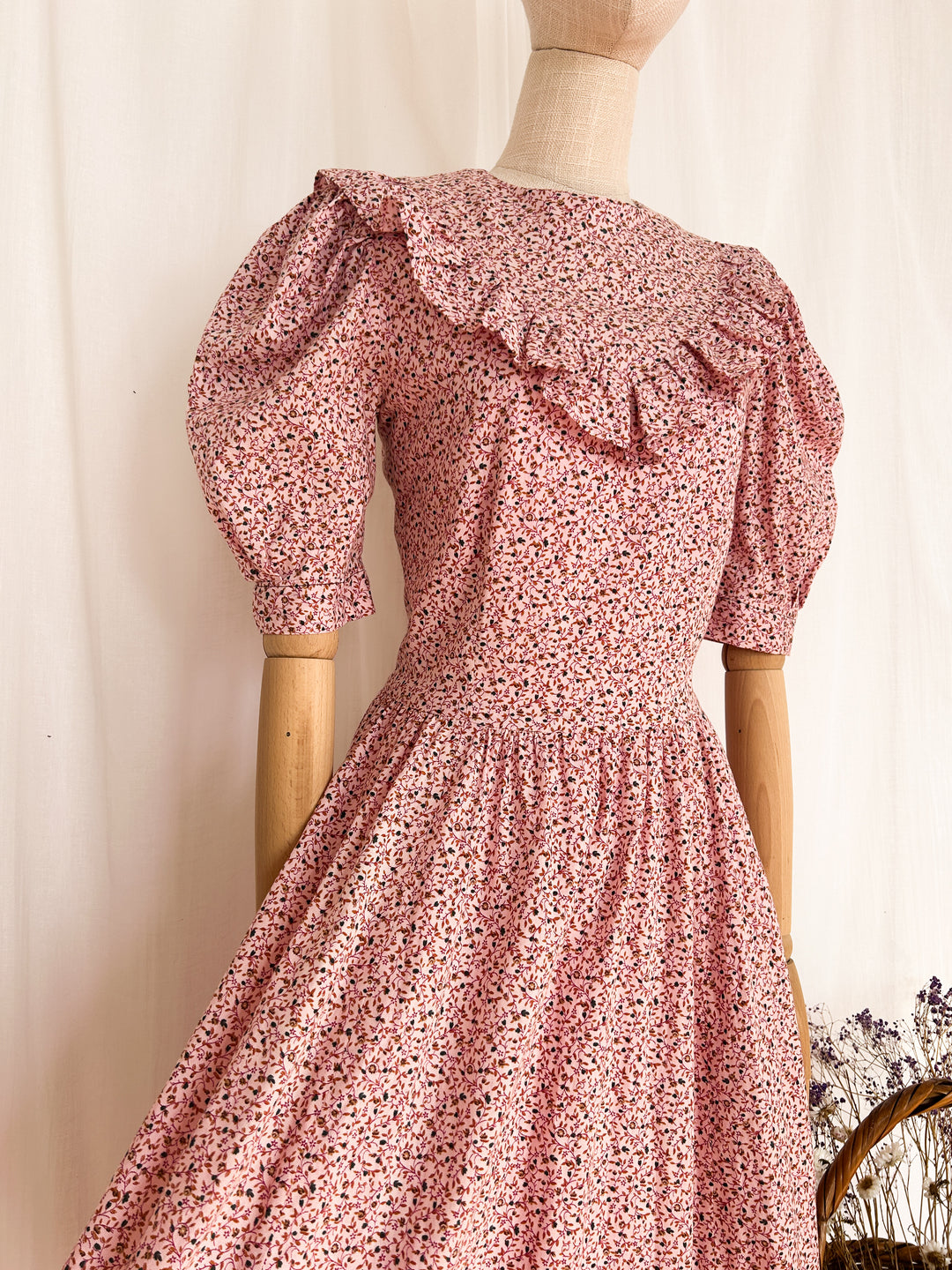 Adorable Handmade Pink Floral Cotton Puff Sleeve Midi Dress