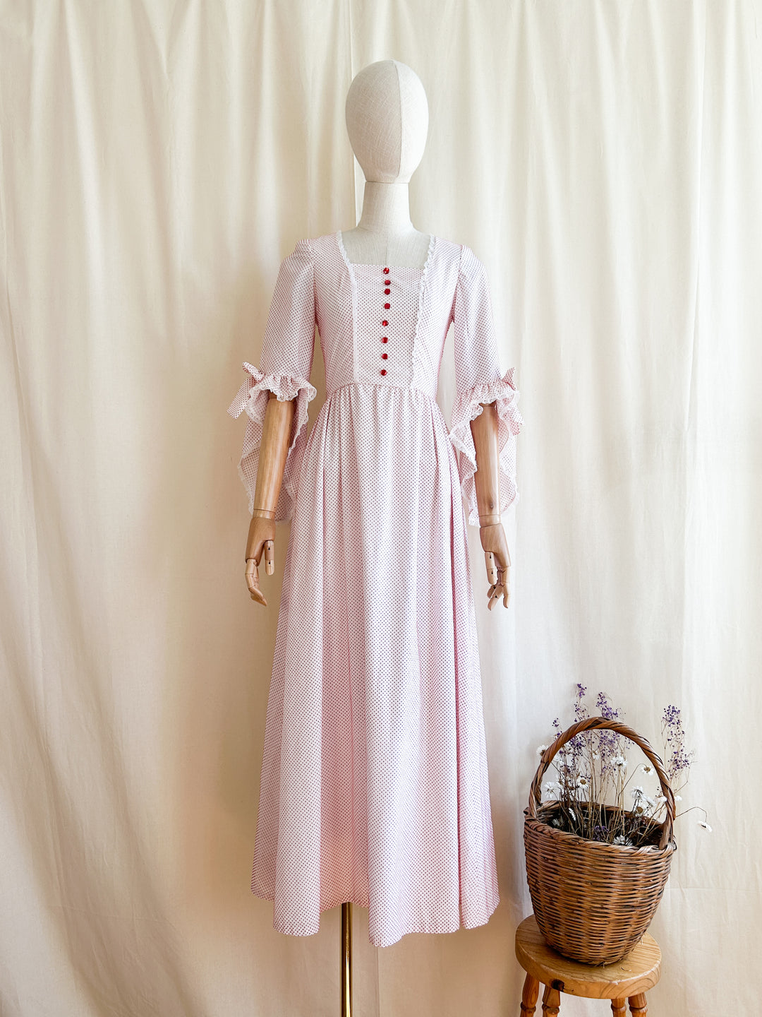 Stunning Rare Handmade Rococo 1970s Cotton Prairie Dress