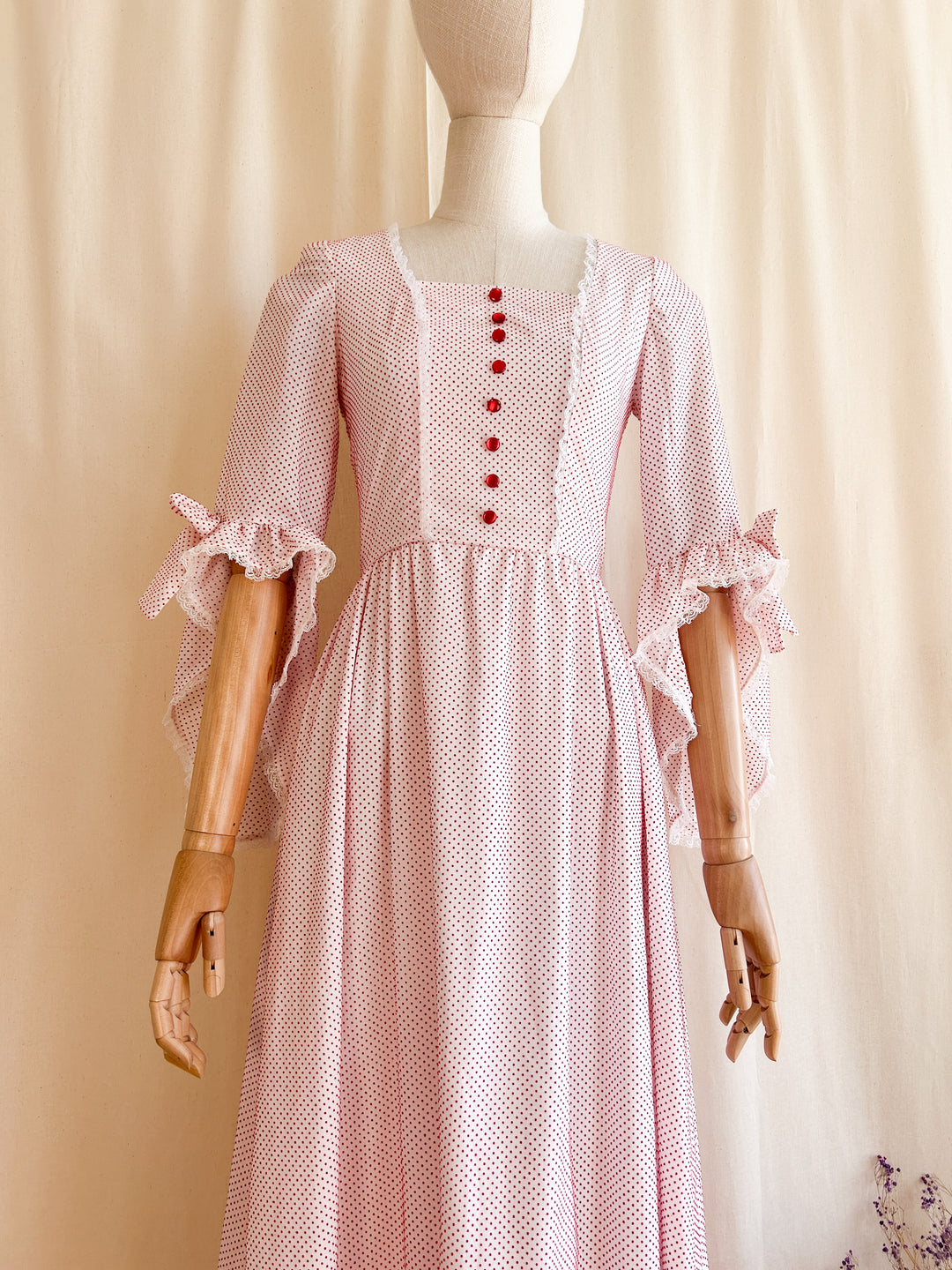 Stunning Rare Handmade Rococo 1970s Cotton Prairie Dress