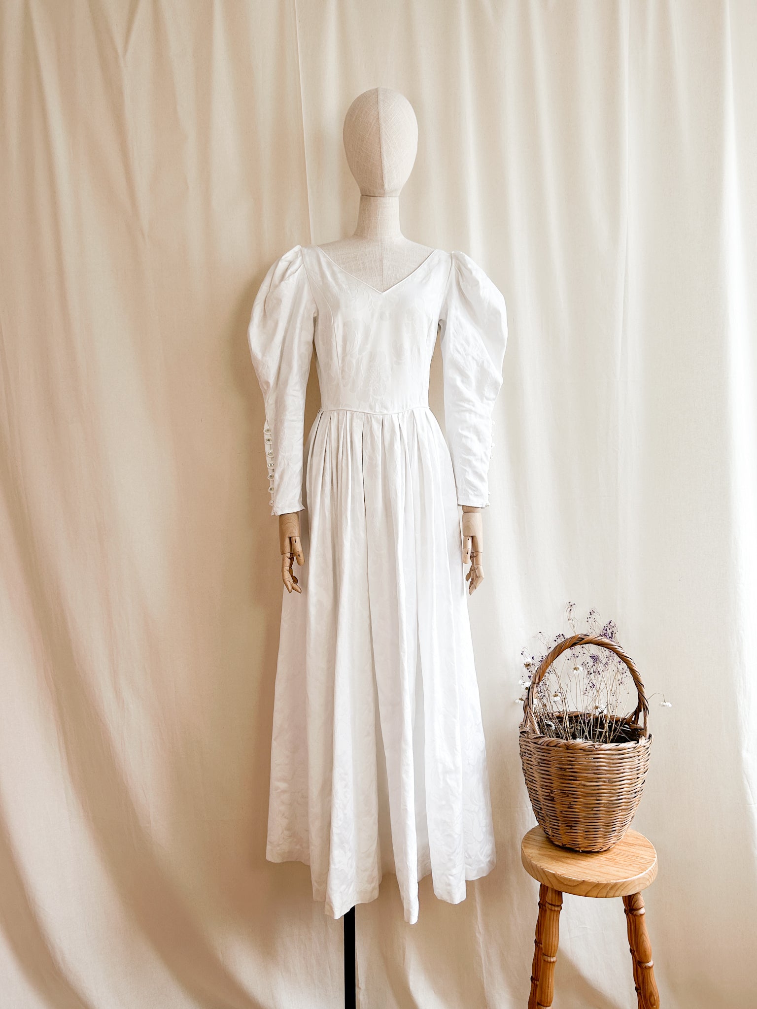 The Abigail ~ stunning precious 80s Laura Ashley damask cotton