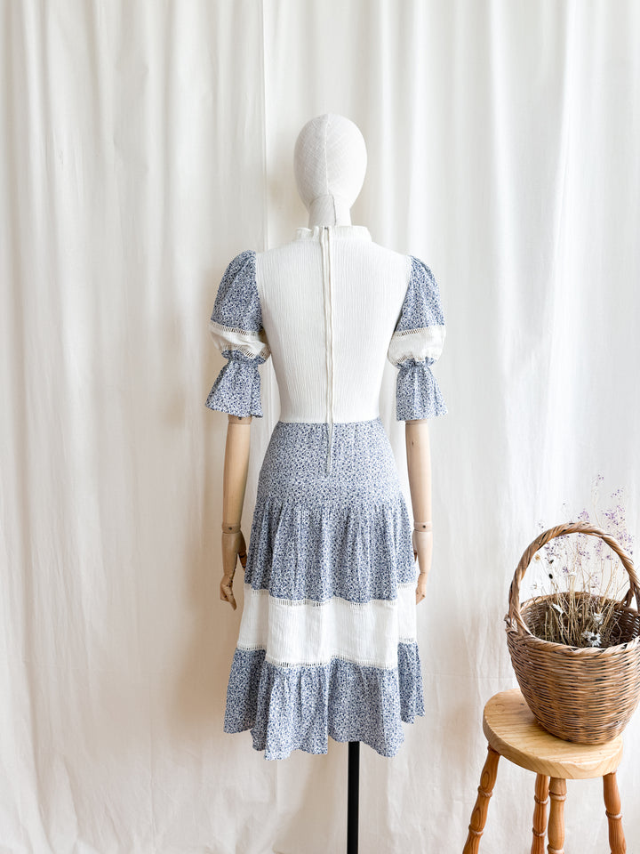 Stunning Rare 70s Cheesecloth Cotton Midi Dress
