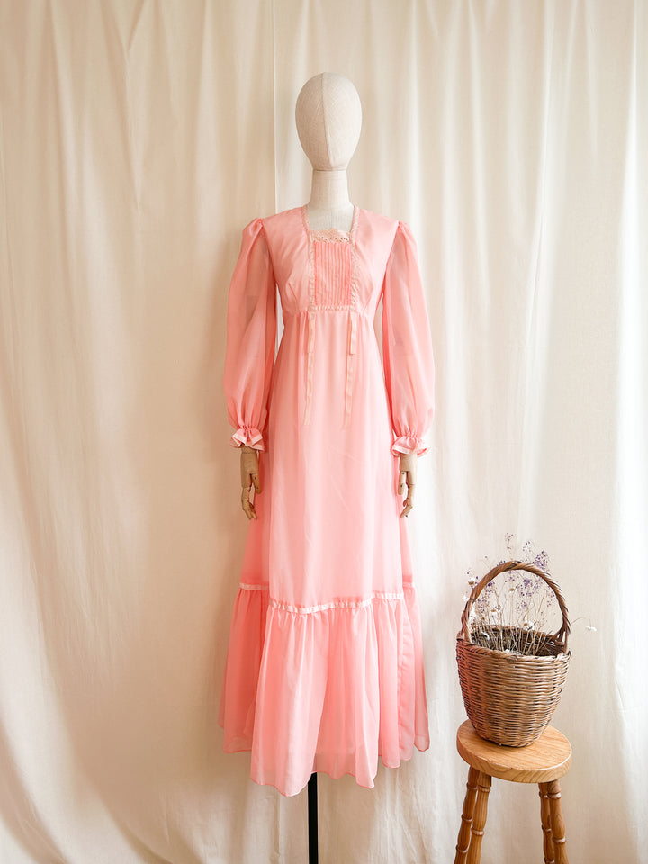 The Rouge ~ the prettiest 70s peach chiffon maxi dress