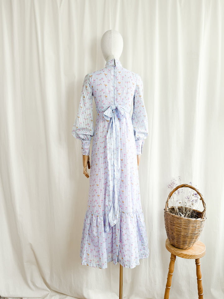 The Maisie ~ Stunning Handmade Lavender 70s Cotton Prairie Dress