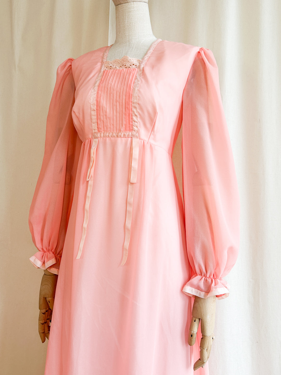 The Rouge ~ the prettiest 70s peach chiffon maxi dress