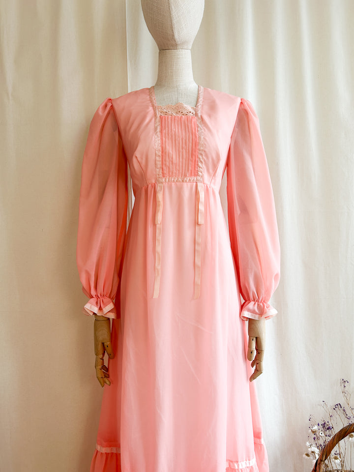 The Rouge ~ the prettiest 70s peach chiffon maxi dress