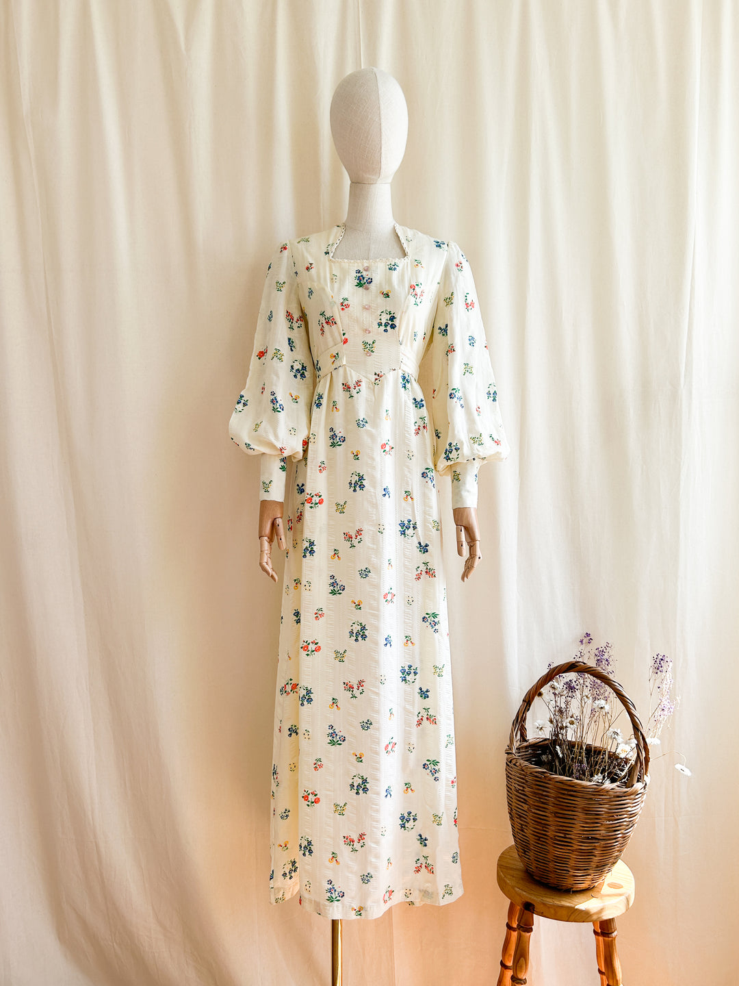 Amazing Botanical Print Rare Seersucker Cotton 1970s Prairie Dress