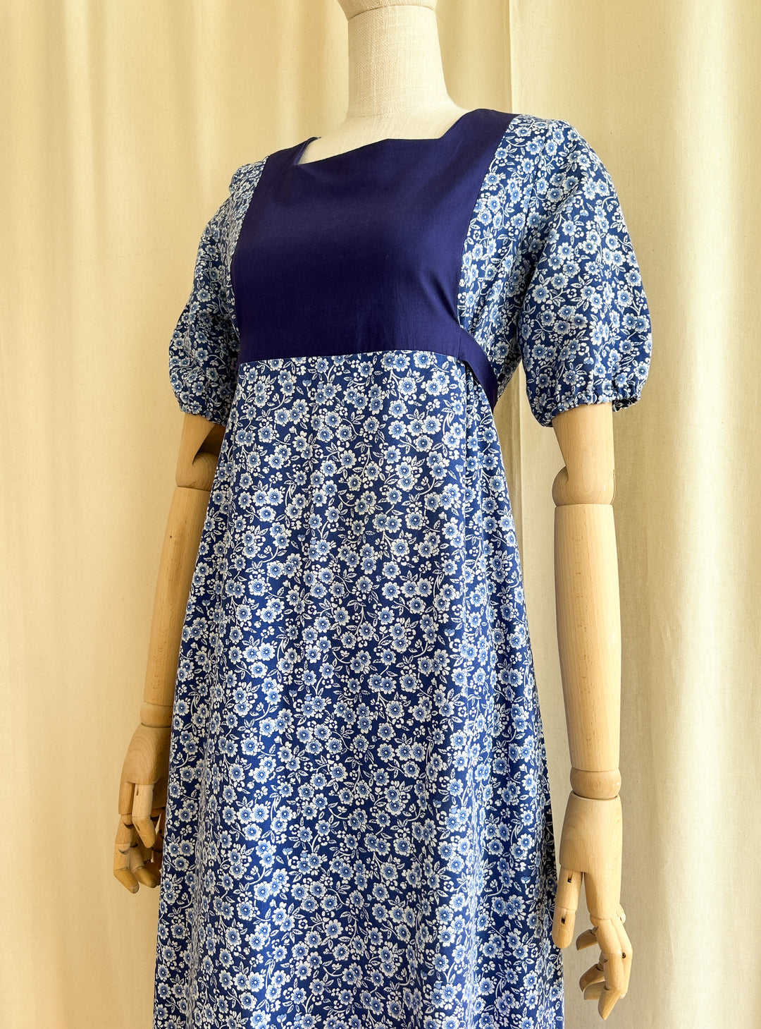 Lovely Handmade Blue Floral Cotton 1970s Dress