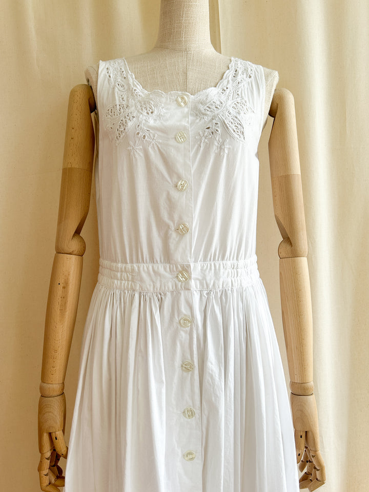 Beautiful 80s Embroidered White Cotton Midi Dress