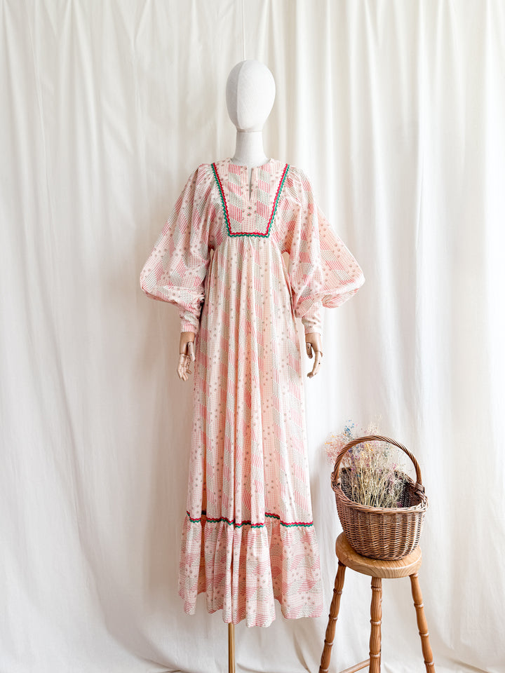 Stunning Holy Grail Rare 70s Handmade Cotton Billowing Sleeve Maxi Dress