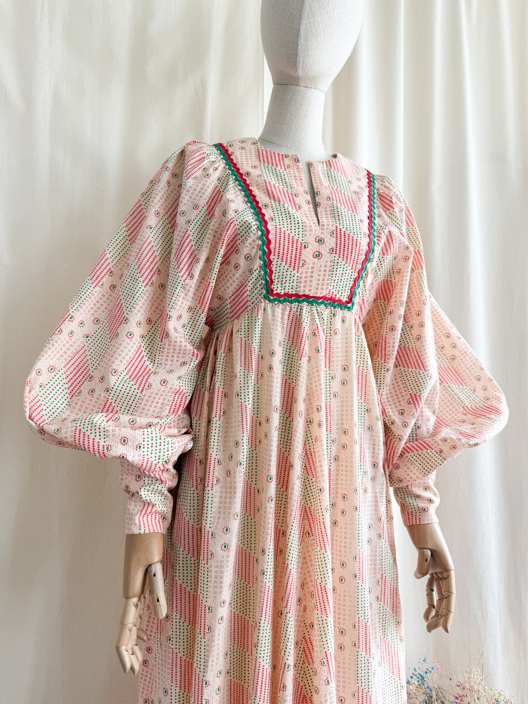 Stunning Holy Grail Rare 70s Handmade Cotton Billowing Sleeve Maxi Dress
