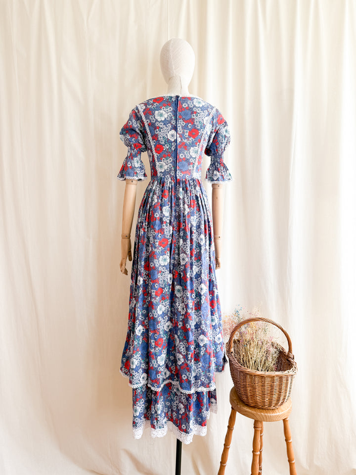Incredible Rare Precious 1970s Unlabelled Laura Ashley Cotton Maxi Dress