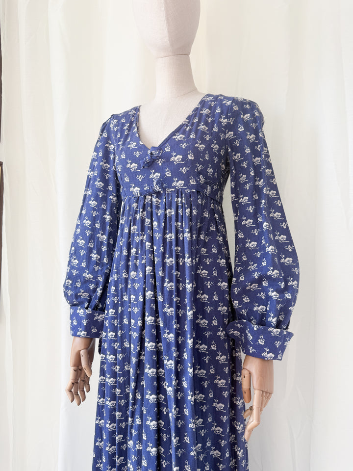 Breathtaking Precious Rare Divine 1970s Laura Ashley Cotton Maxi Dress