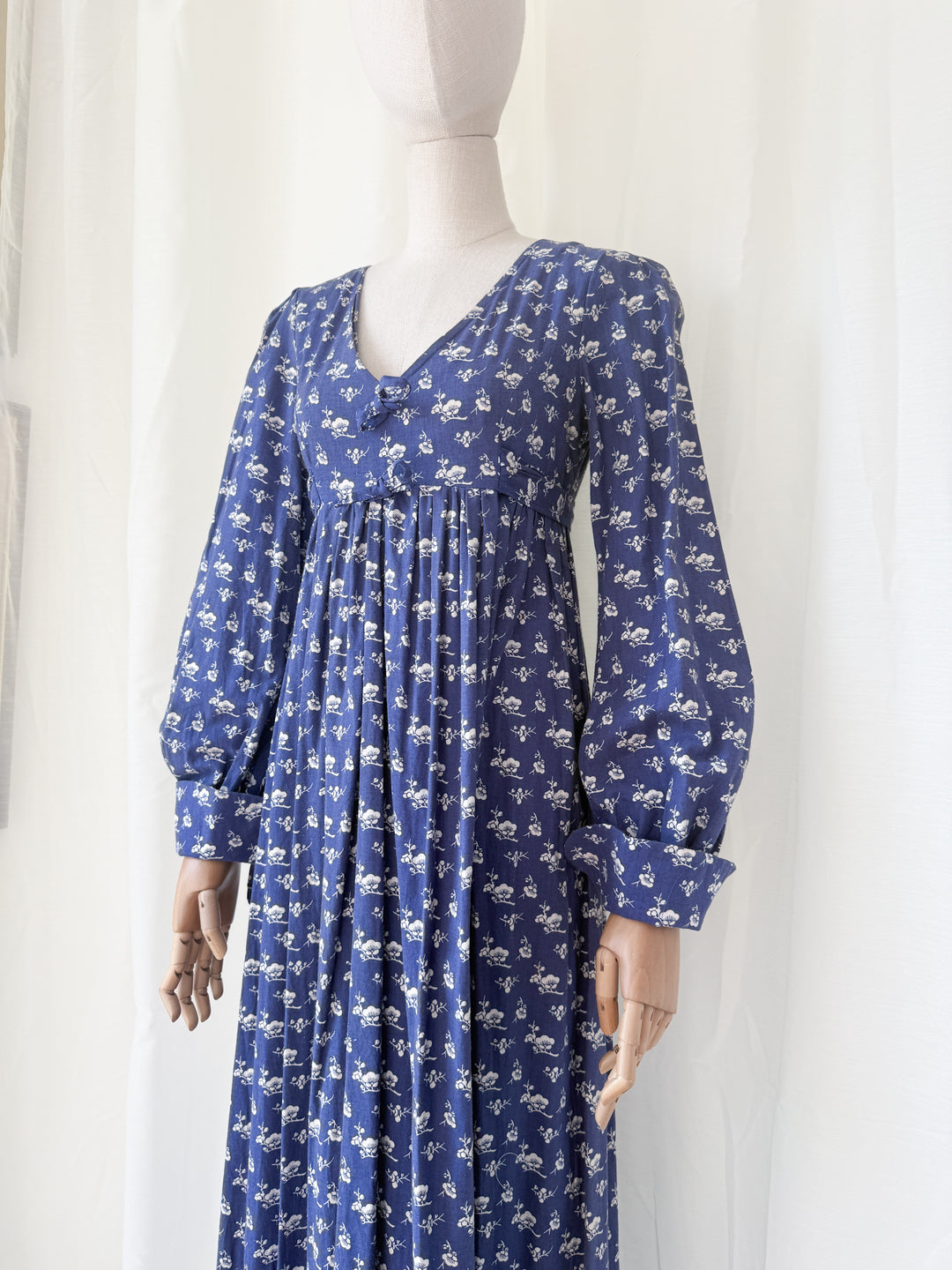 Breathtaking Precious Rare Divine 1970s Laura Ashley Cotton Maxi Dress