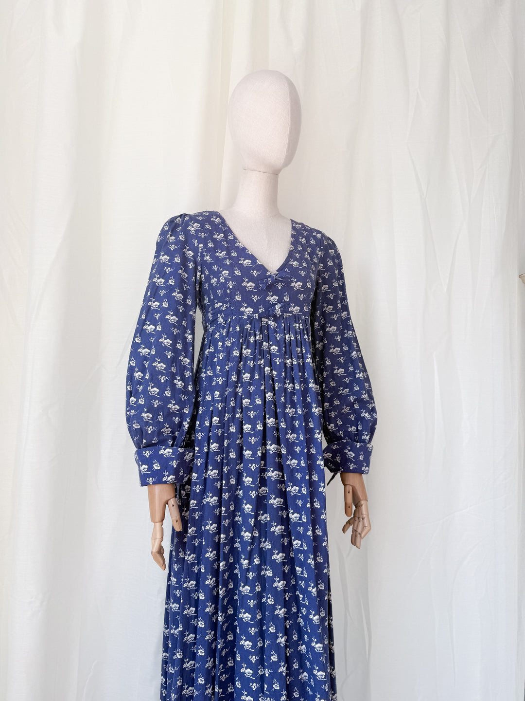 Breathtaking Precious Rare Divine 1970s Laura Ashley Cotton Maxi Dress