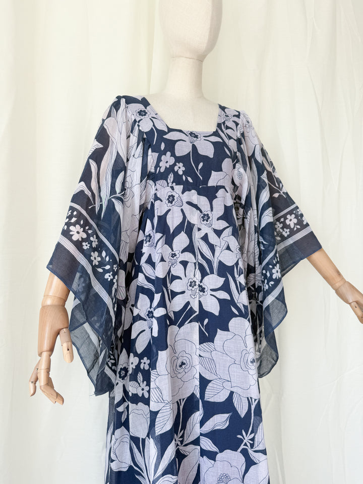 Insanely Beautiful 1970s Angel Sleeve Cotton Maxi Dress