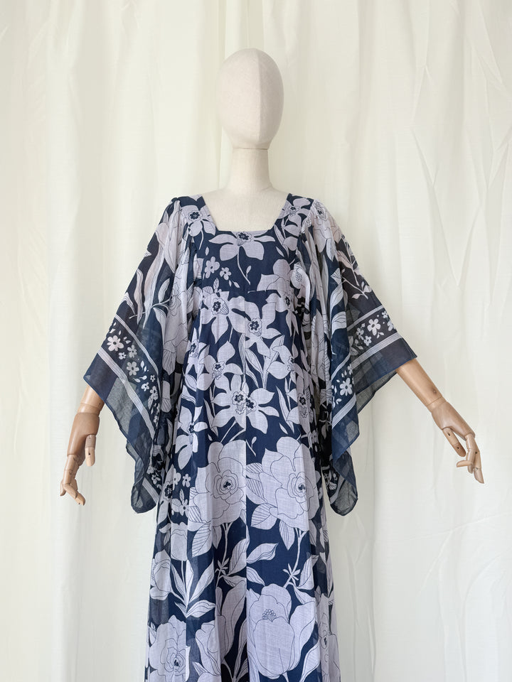 Insanely Beautiful 1970s Angel Sleeve Cotton Maxi Dress