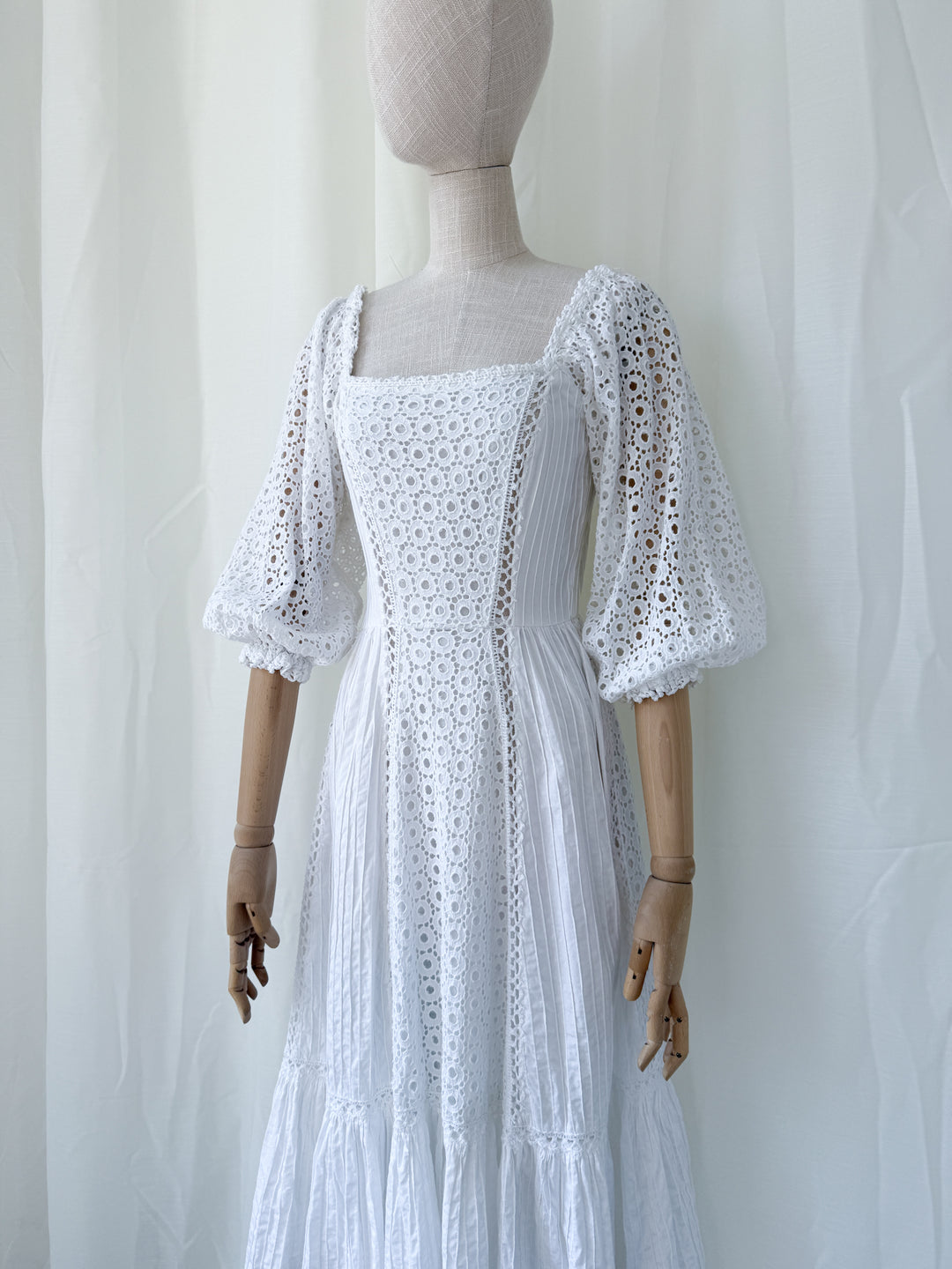 Angelic Rare 1970s Rosa Mexicana Cotton Midi Dress