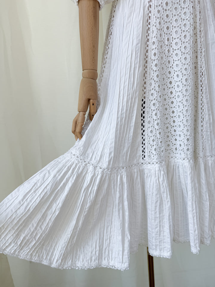 Angelic Rare 1970s Rosa Mexicana Cotton Midi Dress
