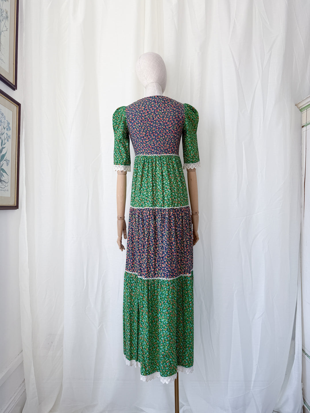 Gorgeous Rare 1970s Cotton Maxi Dress by Earlybird
